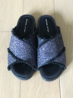 （分類：）位於 。 由 pandakids 提交（商品編號 1095664460，圖片 1）。簡介： 。