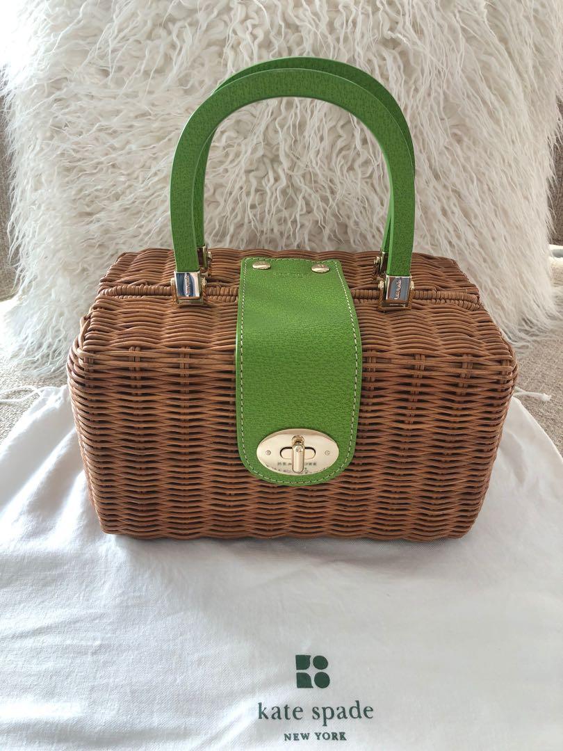 Kate Spade Wicker Basket Bag with Apple Green Leather Hand Strap, Women's  Fashion, Bags & Wallets, Purses & Pouches on Carousell