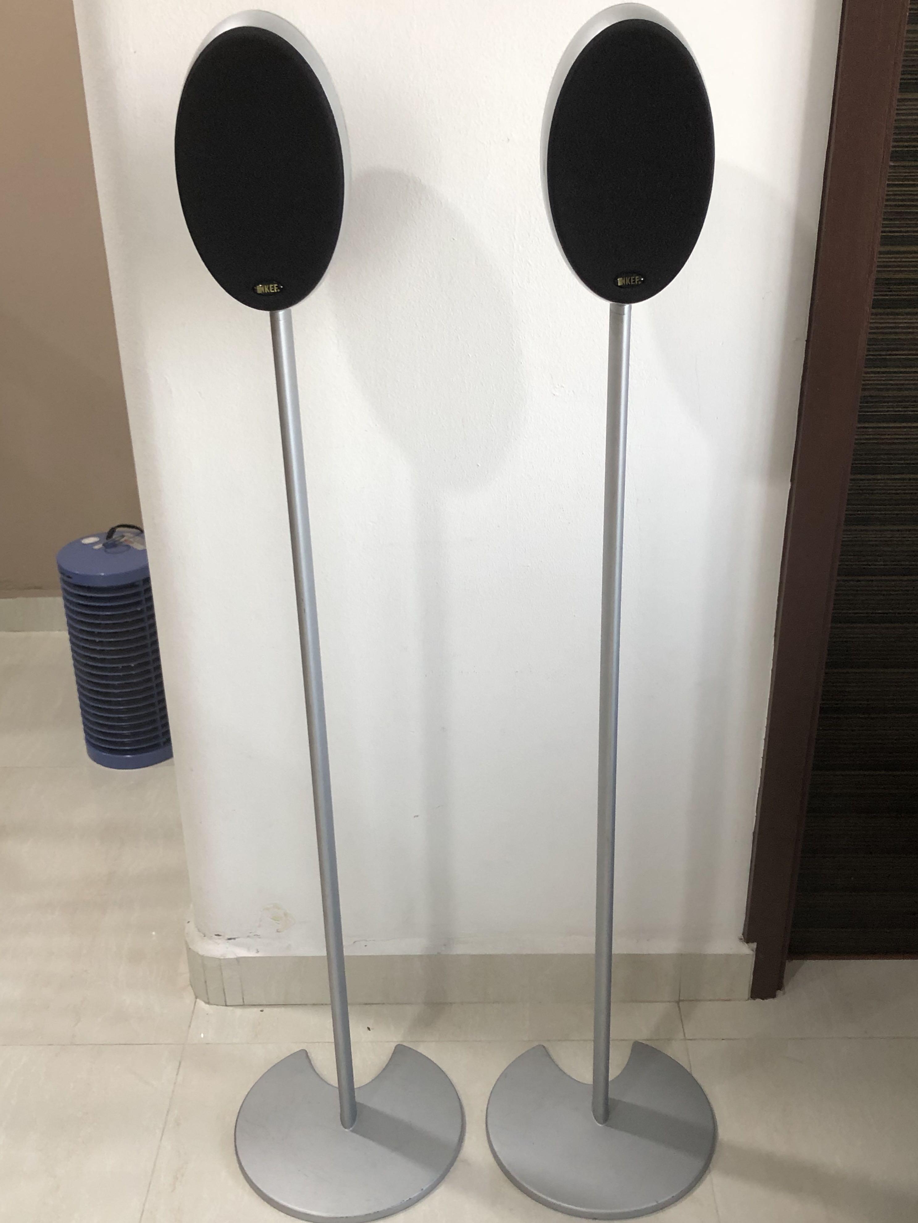 KEF speakers with stand 3001SE