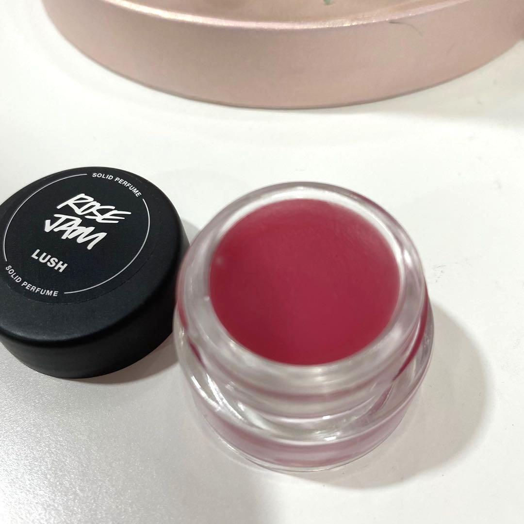 Reduced LUSH Rose Jam Solid Perfume 6g