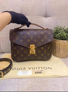 (Category: ) located in . Submitted by bagislifeshop (Listing ID 1095700114, Image 1). Description: .
