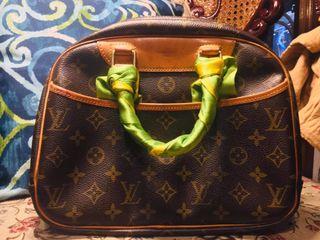 Pre-Owned Louis Vuitton Trouville Bag 208648/133 | Rebag
