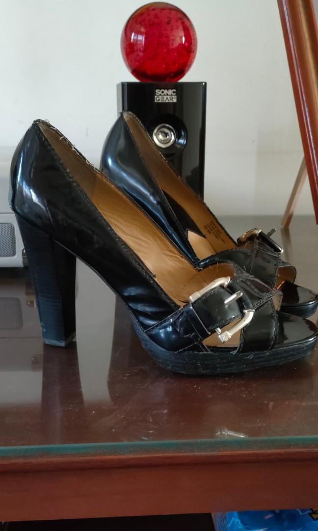 Michael kors hot sale chunky heel