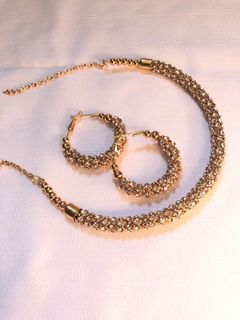 (Category: ) located in . Submitted by aadya_concessions (Listing ID 1095727783, Image 1). Description: .