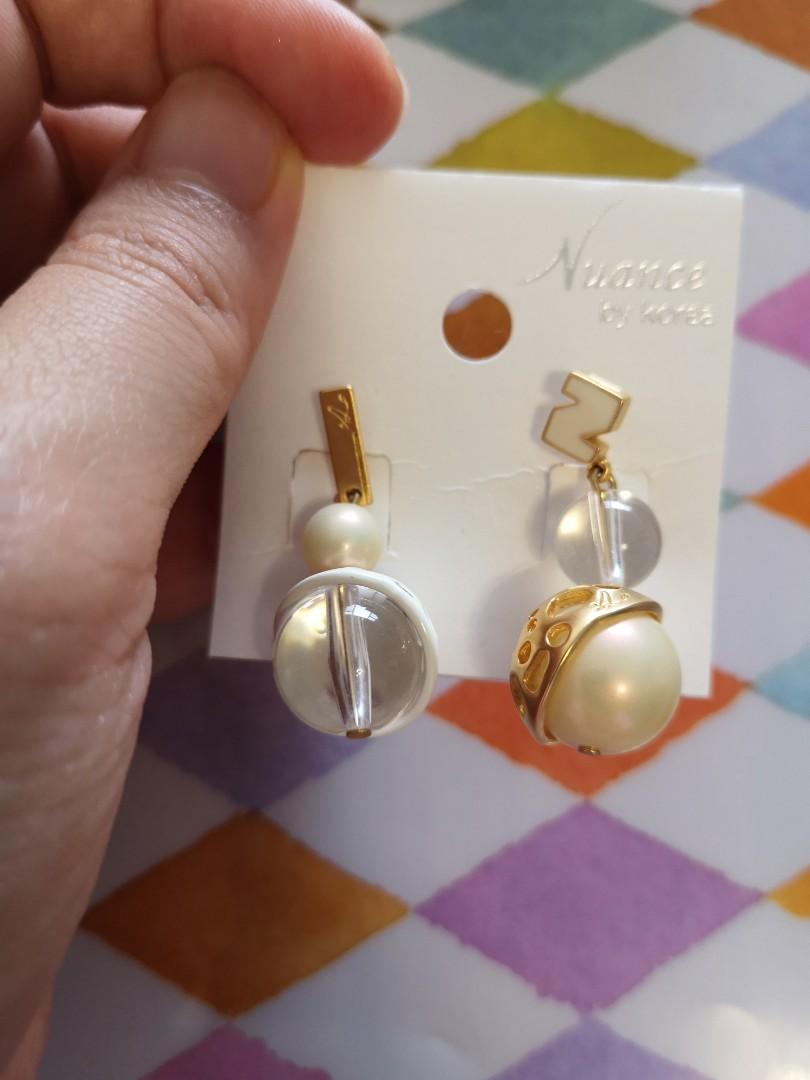 Nuance earrings korean store