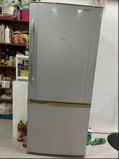 (Category: ) located in . Submitted by sunshinesue26 (Listing ID 1095756735, Image 1). Description: .