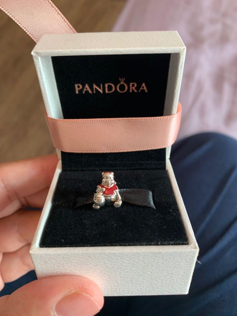 winnie the pooh christmas pandora charm