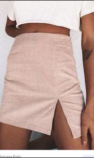 (Category: ) located in . Submitted by chicsspree (Listing ID 1095664767, Image 1). Description: .