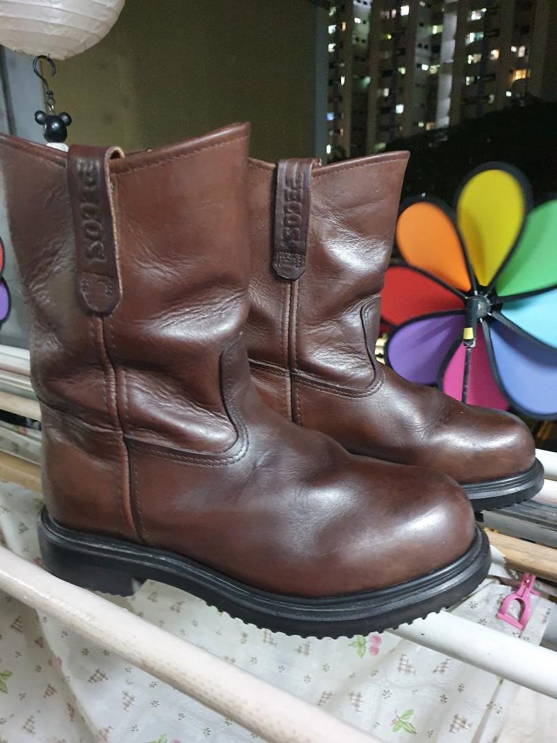 Redwing pecos. 8242 neg.fast deal Men s Fashion Footwear Boots on Carousell