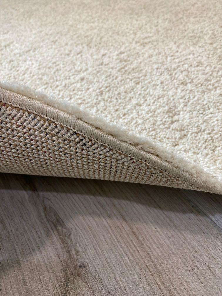 Round OffWhite Carpet (IKEA ADUM), Furniture & Home Living, Home Decor