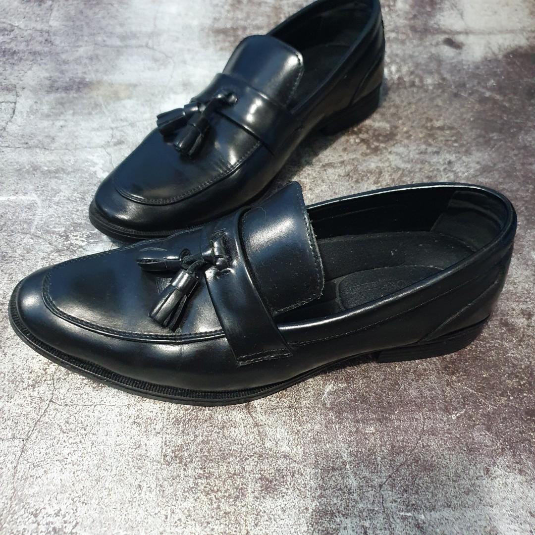 Salvatore mann shoes top