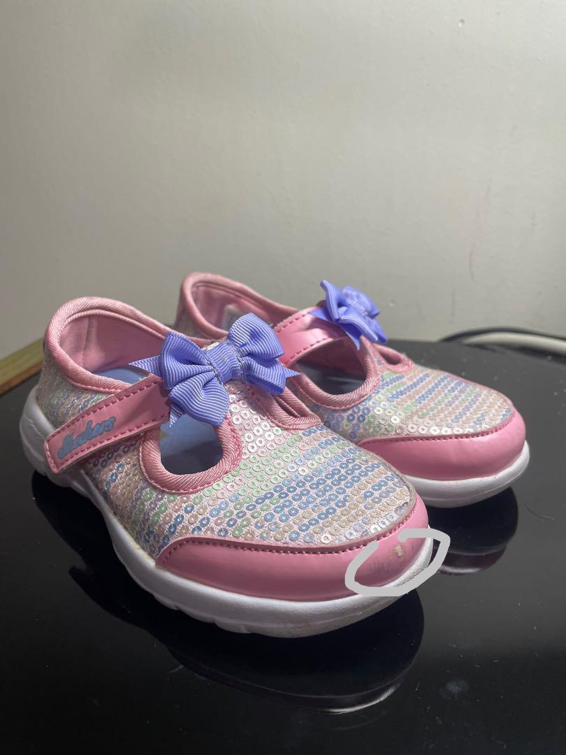 Sketchers 25 Clearance