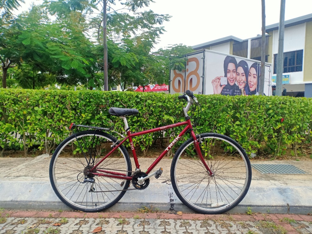 Trek 720 multitrack sales hybrid