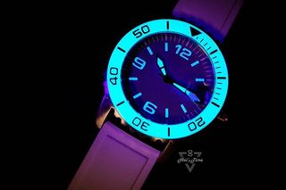 （分類：）位於 。 由 heis_time 提交（商品編號 1095716607，圖片 1）。簡介： 。
