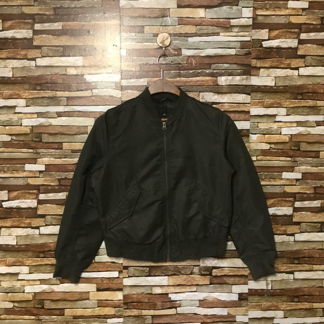 Uniqlo flight jacket clearance