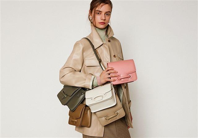 Vasic city mini mini bag, Women's Fashion, Bags & Wallets, Cross