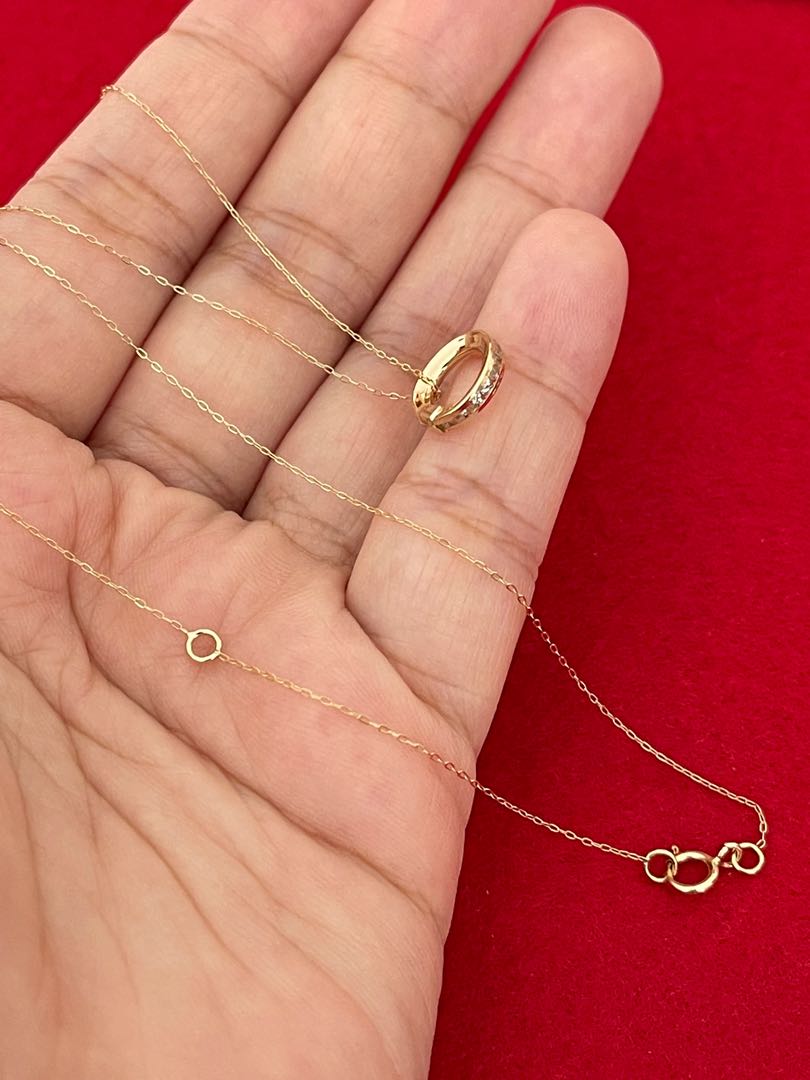 18K/750 Gold Circle Pendant with Stone in Fine Tauco Chain 16”18