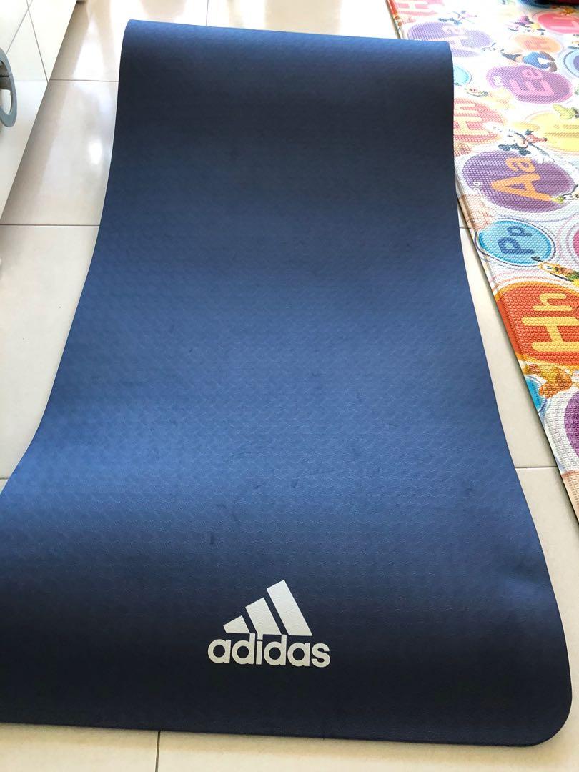 Adidas mat, Sports Equipment, Exercise & Exercise Mats on Carousell