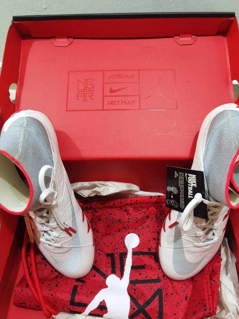 Neymar jr hotsell boots jordan