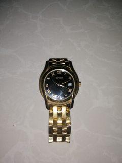 Authentic Gucci Mens 5400M Watch