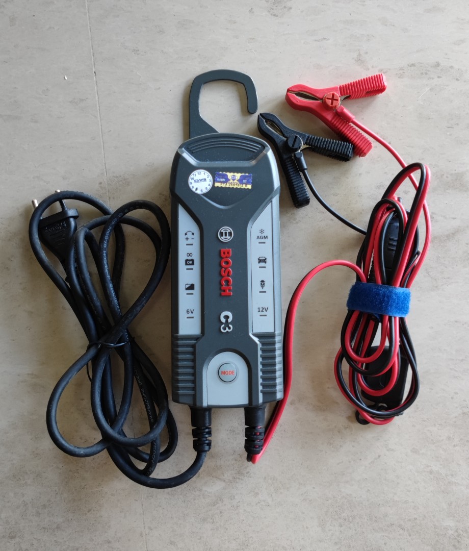 Bosch C3 Battery Charger, Auto Accessories on Carousell
