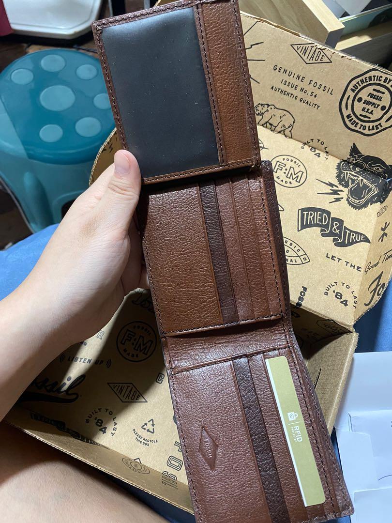FOSSIL EASTON TRAVELER RFID MENS WALLET 