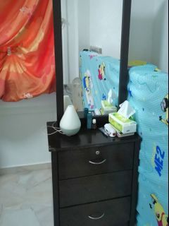 (Category: ) located in . Submitted by good_buys_here (Listing ID 1095869034, Image 1). Description: .