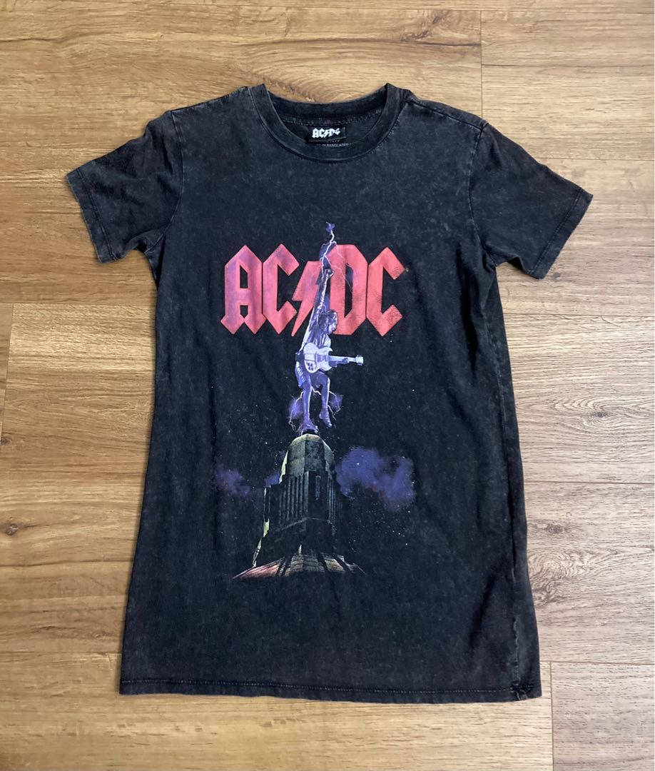 acdc graphic tee