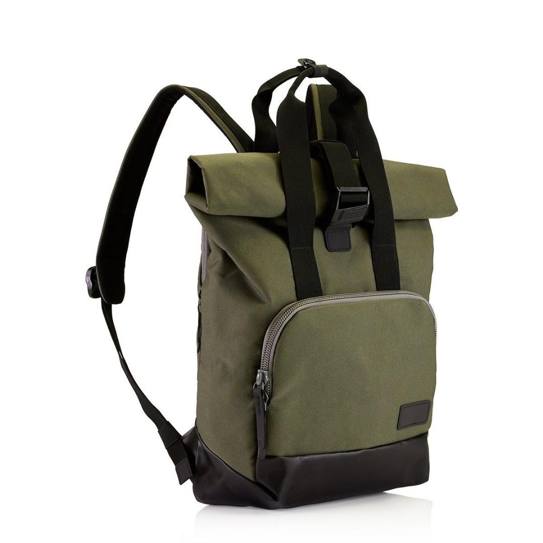 Crumpler - The algorithm (Category: Backpacks) located in Singapore. Submitted by deee08 (Listing ID 1095925840, Image 7). Description: Crumpler bagpack - The algorithm condition - 9/10. used once/twice only. still looking brand new clean and brand new interior..