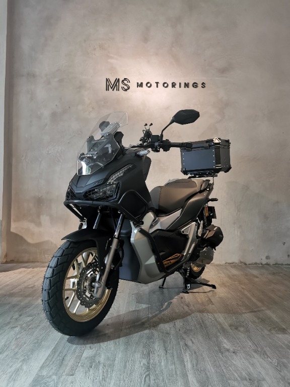Honda ADV 150 With Accessories (brand new), Motorcycles, Motorcycles ...