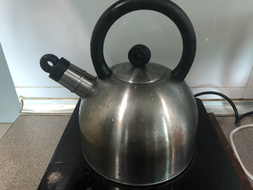 https://media.karousell.com/media/photos/products/2021/6/22/ikea_kettle_stainless_steel__v_1624353835_f945c5a2