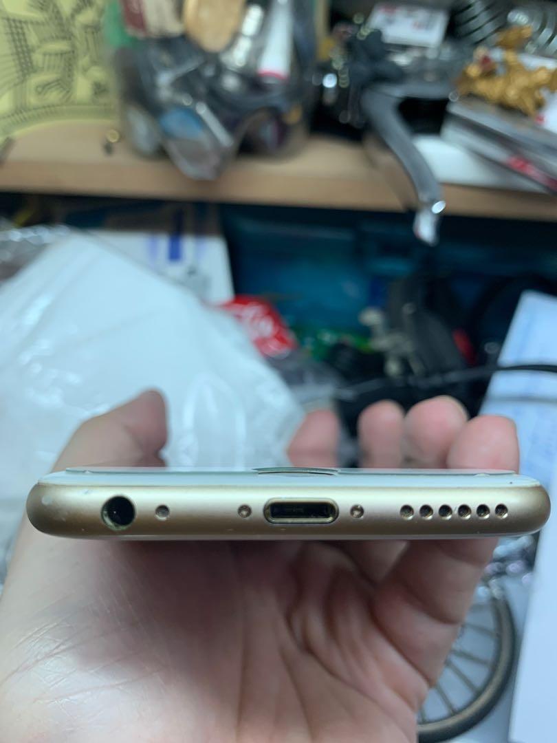 iPhone 6s 64gb new battery (Category: iPhone 6 Series) located in Makati City. Submitted by edwin34 (Listing ID 1095998458, Image 3). Description: iPhone 6s 64 gb Gold Factory unlocked running latest iOS 14.6 Newly replaced battery (June 22, 2021) 100% battery health as of the posting of this ad. Yoobao replacement battery Re sealed with sealing tape to ensure dust and water resistance No issues.