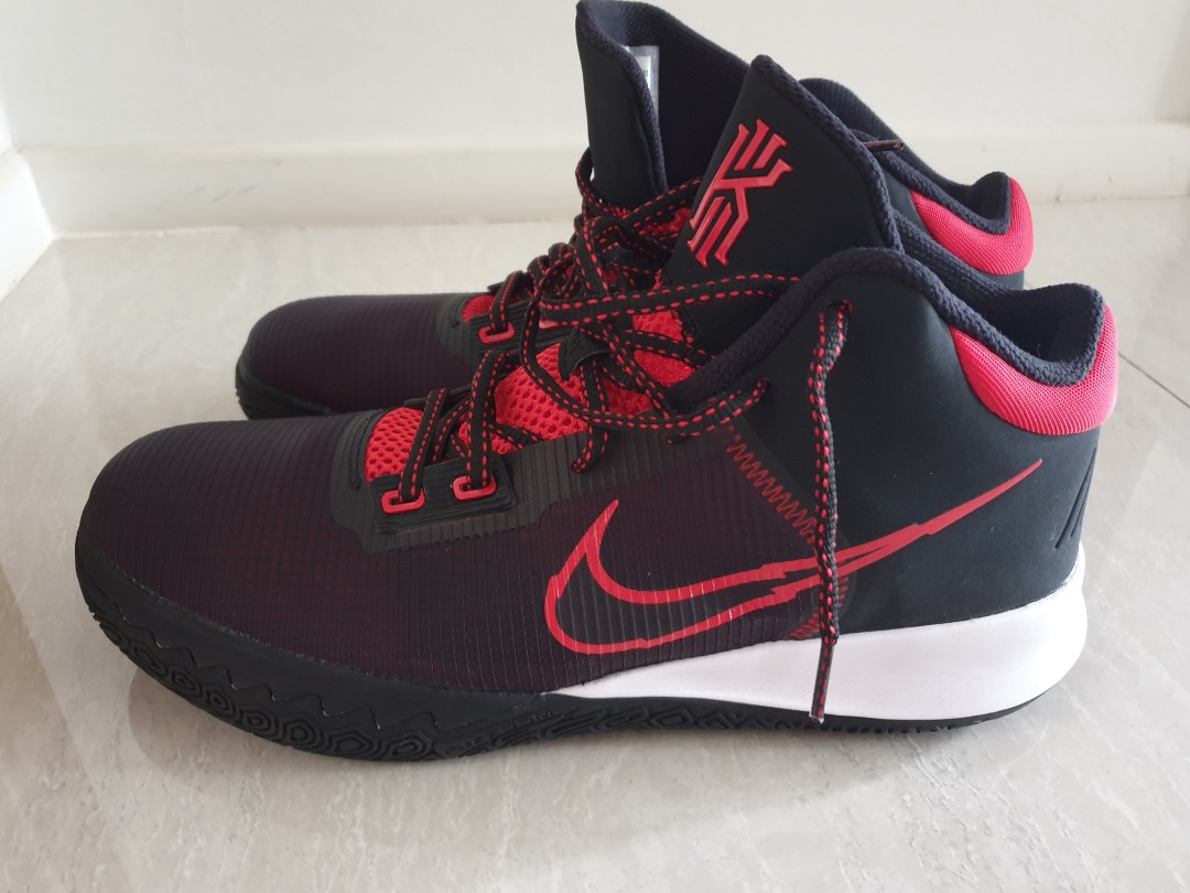 kyrie 4 flytrap white