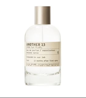 （分類：）位於 。 由 beautydutyfreemart 提交（商品編號 1095964948，圖片 1）。簡介： 。