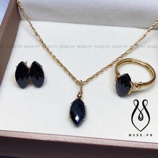 MUSE.PH HIGH QUALITY AUTHENTIC 14/20 US 10K GOLD HANDMADE AUSTRIA BLACK ONYX CRYSTAL JEWELRY SET (NECKLACE,RING AND EARRINGS SET )
