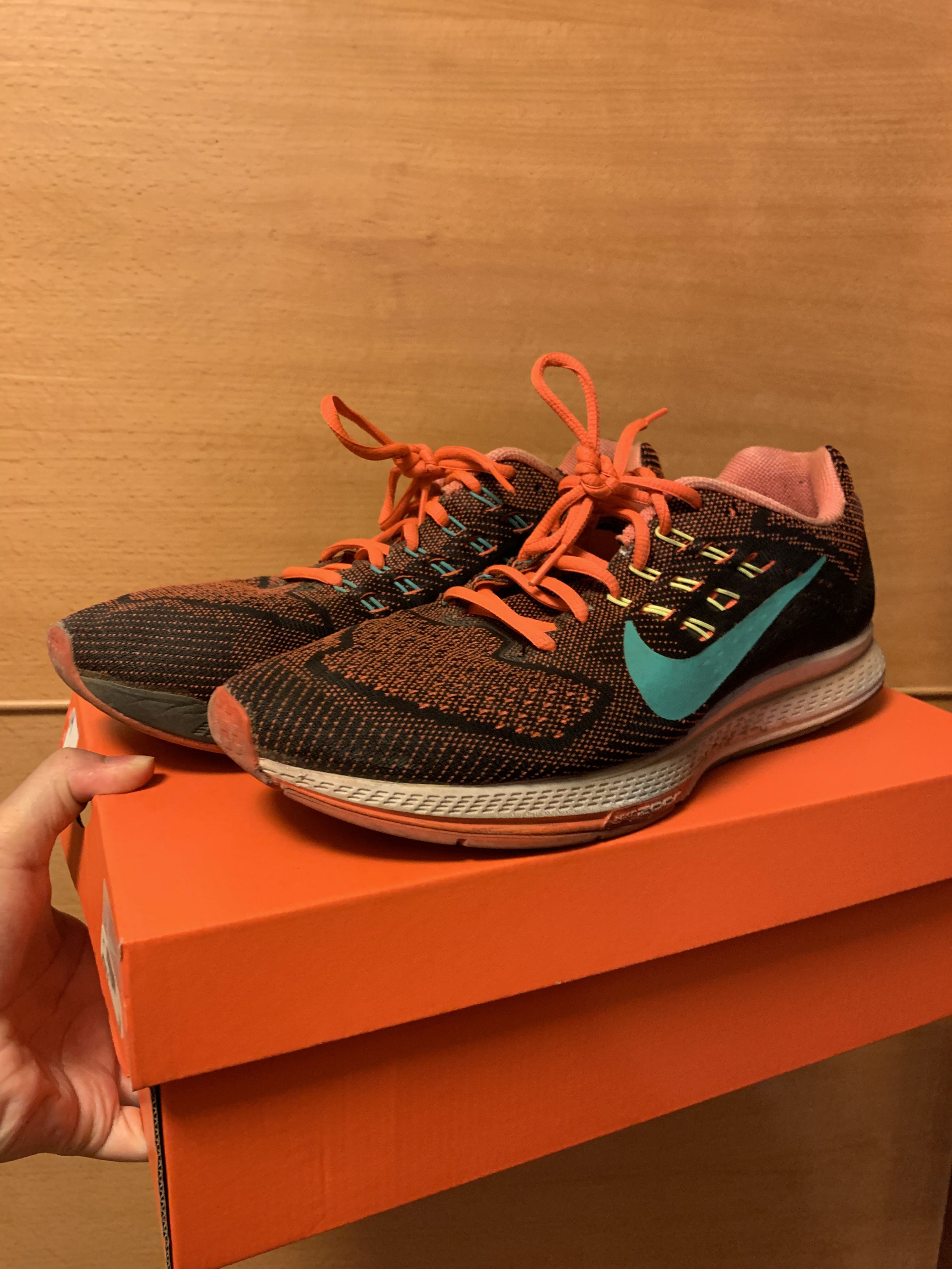 nike structure 18 sale