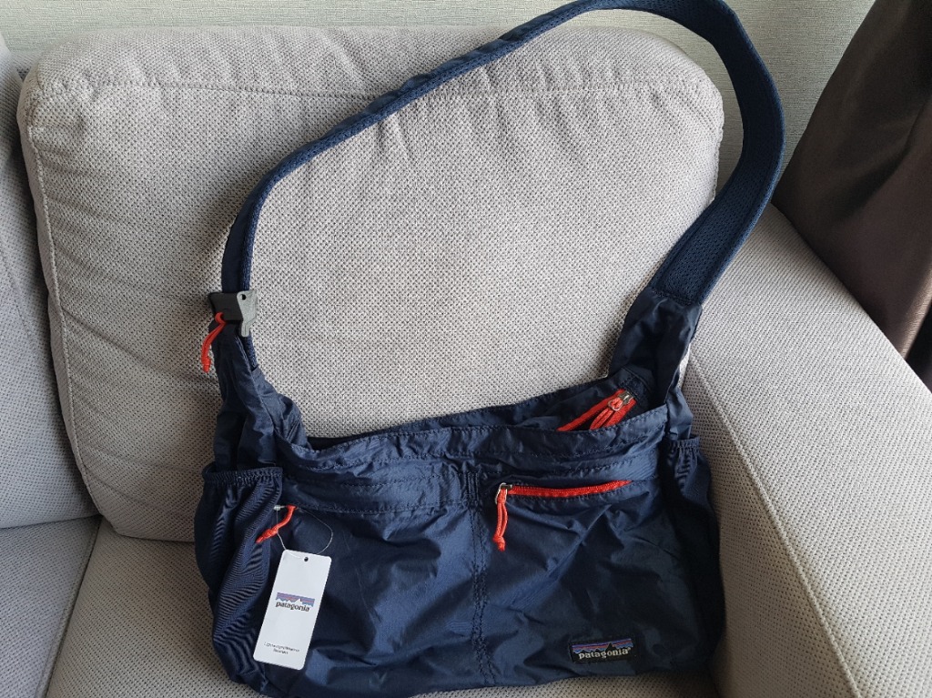 Patagonia courier new arrivals bag