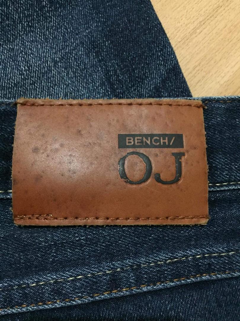 RUSH! BENCH OJ SKINNY JEANS (Category: Jeans) located in Quezon City. Submitted by arshypre (Listing ID 1095994468, Image 2). Description: used but in very good condition no discoloration sobrang ganda ng tela nya at stretchable best fits size 27-29 na payat kasi pina fit ko siya Issue: medyo masikip sya sa pinapasukan ng paa .