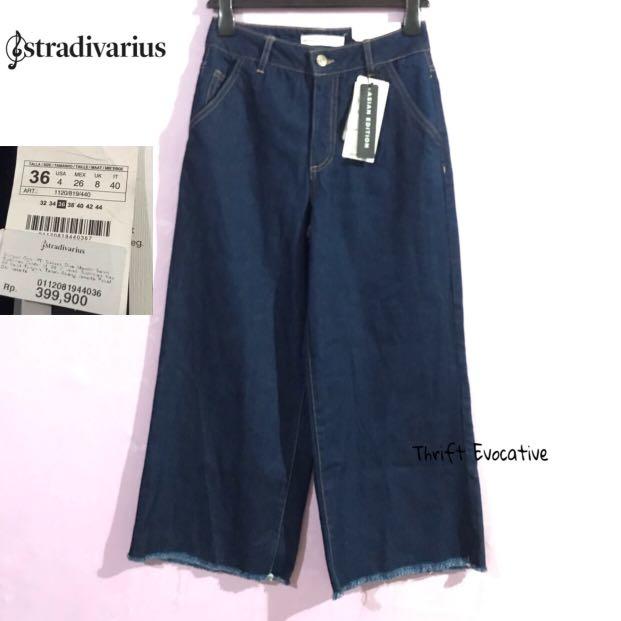 STRADIVARIUS JEANS CULOTTE, Fesyen Wanita, Pakaian Wanita, Bawahan di  Carousell