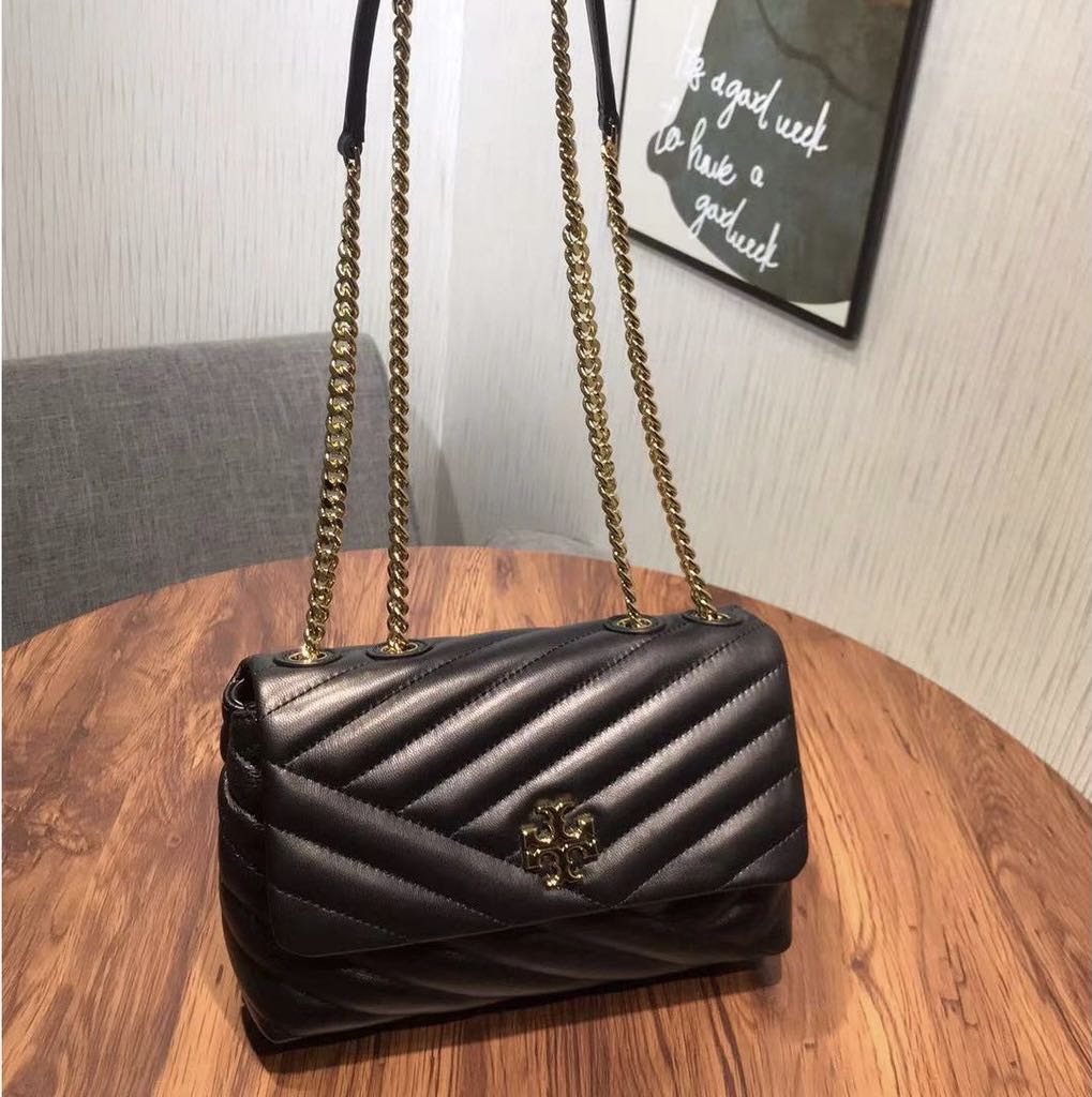 TORY BURCH Kira Chevron Small 90450 Black – luxebags singapore