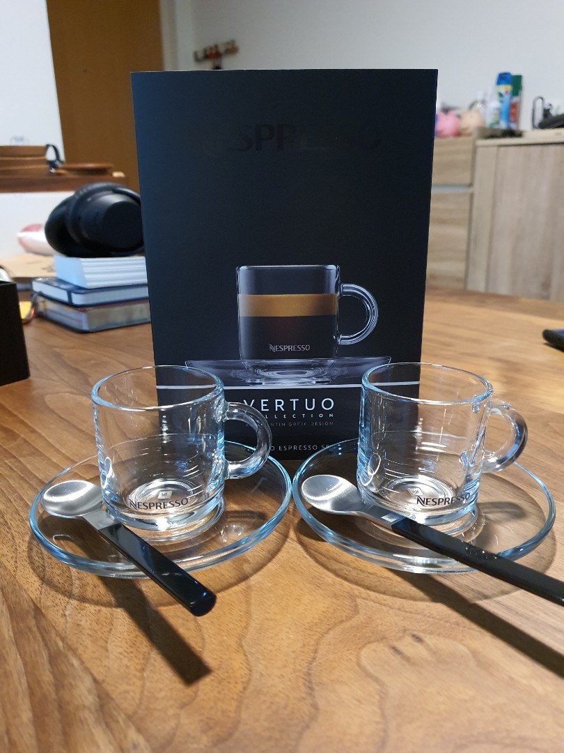 https://media.karousell.com/media/photos/products/2021/6/22/vertuo_espresso_set_by_nespres_1624372507_30257eaf.jpg