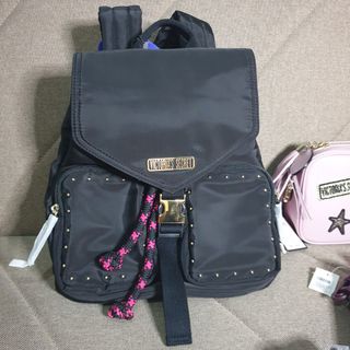 (Category: ) located in . Submitted by d.outletph (Listing ID 1095978656, Image 1). Description: .