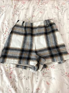 (Category: ) located in . Submitted by closetdesu (Listing ID 1095896962, Image 1). Description: .