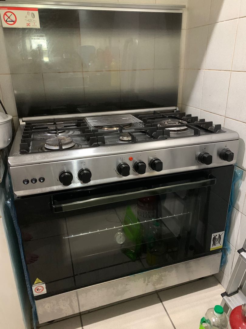 White Westinghouse Gas Range Oven, TV & Home Appliances, Kitchen