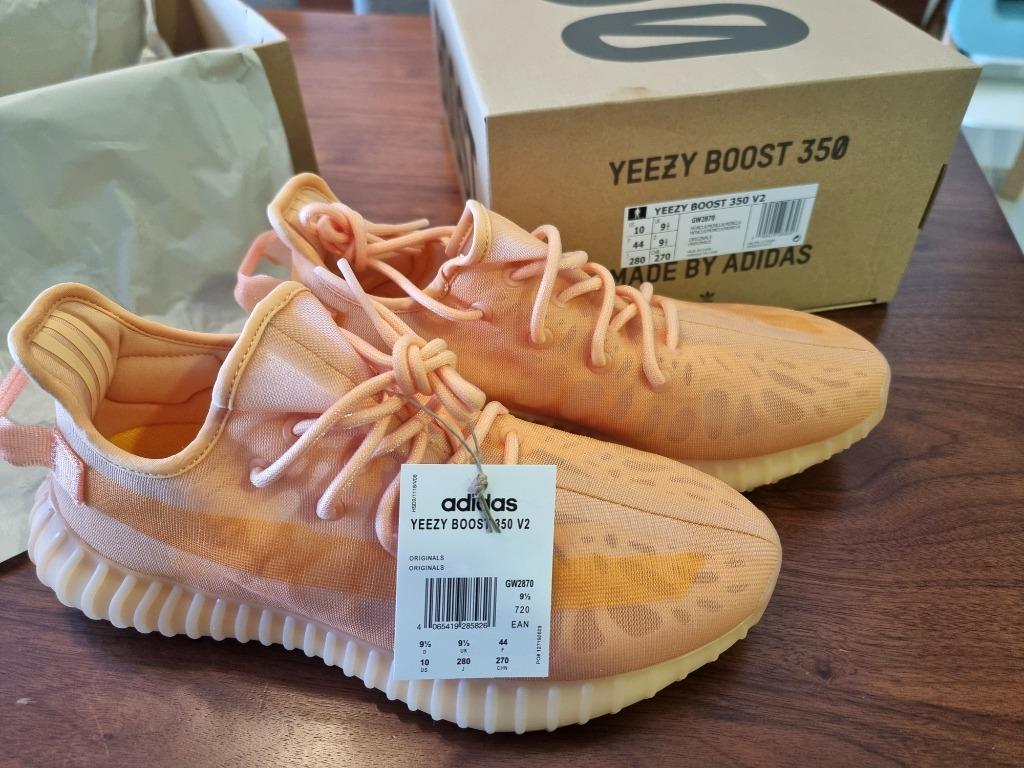 Clay yeezys on feet outlet