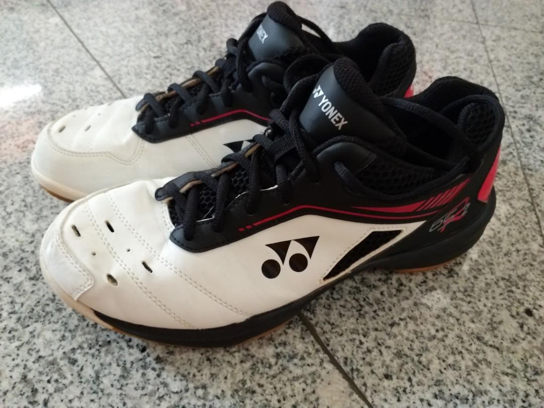 Yonex Power Cushion 65R