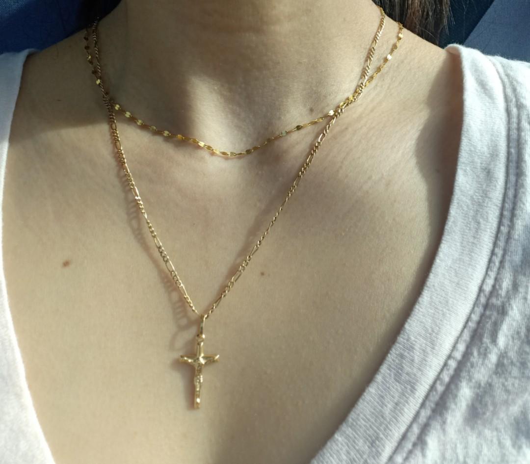 18k authentic necklace w Pendant cross (Category: Necklaces) located in Pasig City. Submitted by lively08_29 (Listing ID 1096038655, Image 2). Description: ❗❗MUST READ❗❗ 18k necklace 18k pendant 2.31 Grams sf shoulder by buyer 255 via lbc w insurance.