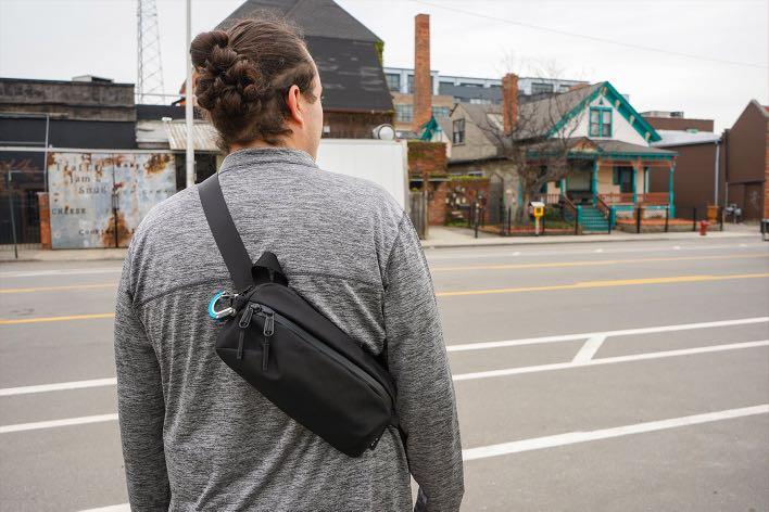 Aer cheap day sling