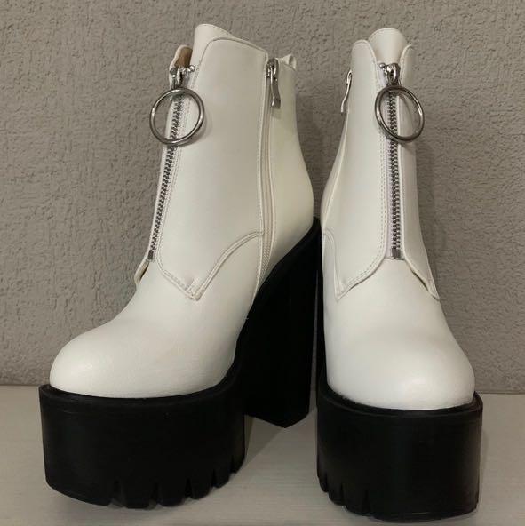 White chunky new arrivals boots platform