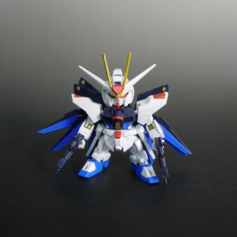 Assembled Sd Ex Standard Strike Freedom Gundam Plastic Model Kit Hobbies Toys Toys Games On Carousell